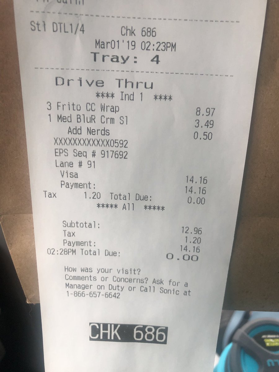 Live_Love_Oils's tweet photo. Thanks @sonicdrivein for not putting my nerds in 😥 #rudeaf https://t.co/tE5OWcD0xE