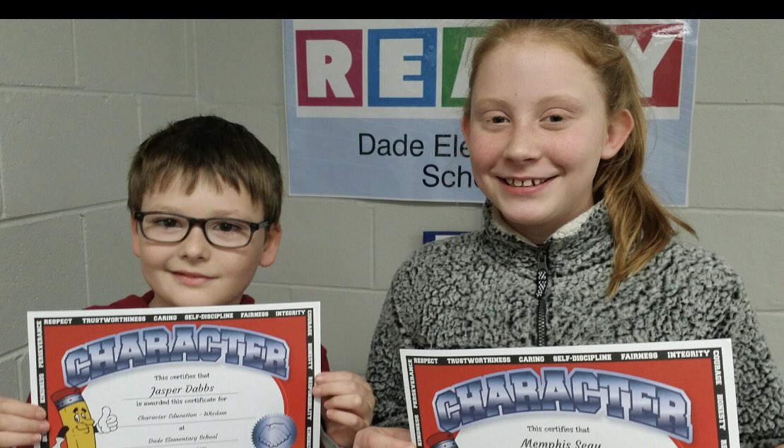TinenaC's tweet photo. Congratulations to these amazing students for displaying the character trait, ”WISDOM” @DadeElementary!
#CharacterRules at Dade Elementary School!
❤️👑👏
#ReachingGreatnessTogether
@ugablevinsdawgs
@JanIHarris https://t.co/0V3vMAWMgr