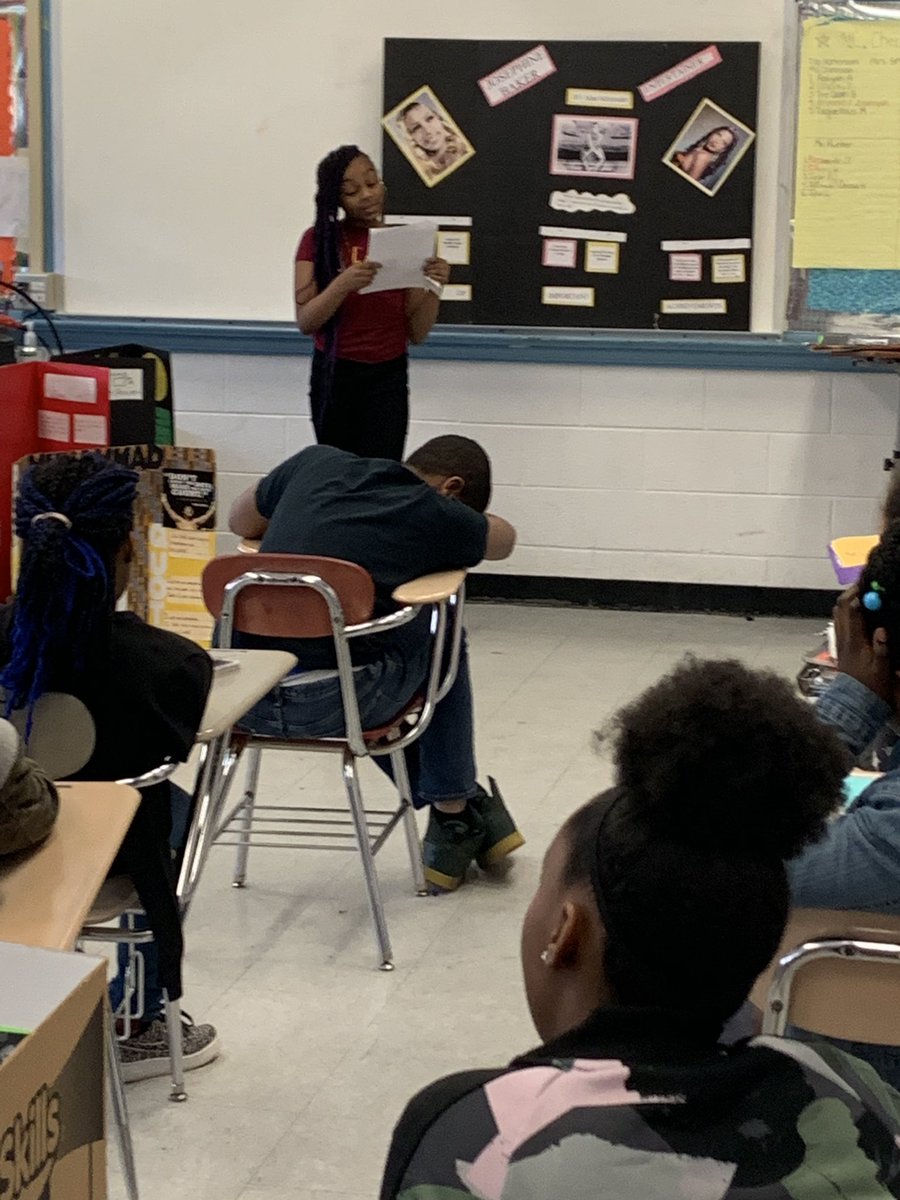 DillardMiddle's tweet image. Ms. Sandra Johnson’s students present their black history projects!