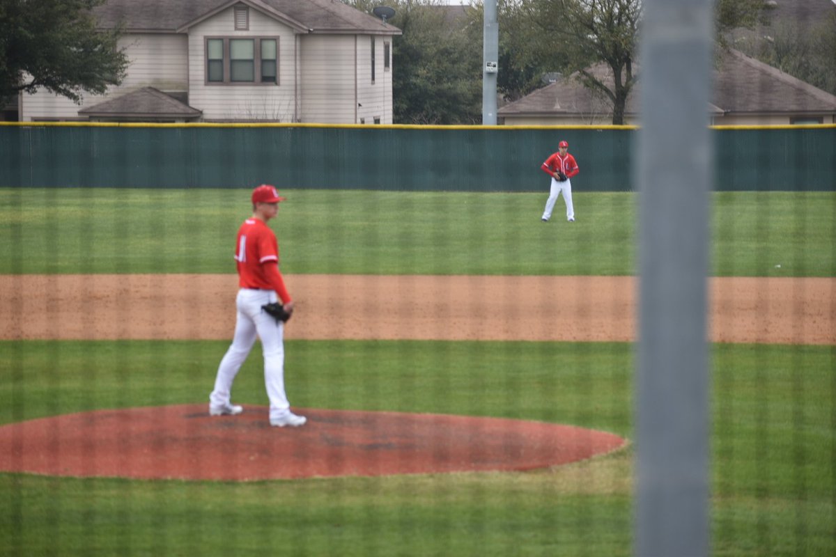 Them white shoes tho. Connor Kessler <a href="/LHSLionsBBall/">Leander HS Baseball</a>