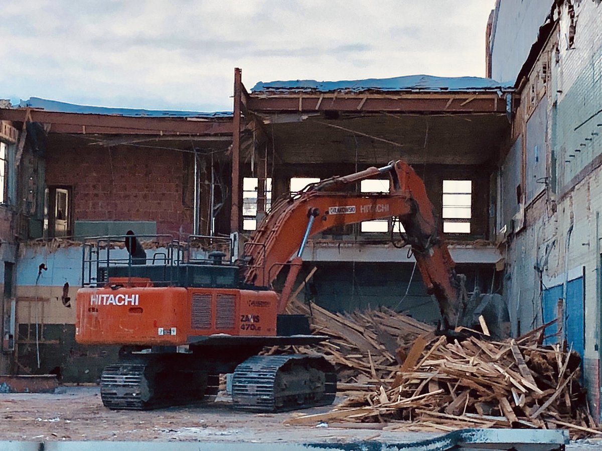RoderLorne's tweet image. I had a chance to see the demolition of the old site of Royal Aviation Museum of Western Canada (formerly WCAM) from “air side”.  1./ the office space is half gone.  2./ you can see through the building since the Bush Plane Gallery is gone.  3./ Library &amp;amp; Archives is ALL gone.