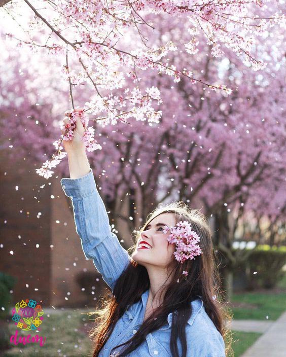 DuemMx's tweet photo. Mes de la primavera y justo como Marzo, recuerda siempre florecer sin importar el entorno o las circunstancias 😊🌺
#TipsDuem #FelizViernes #BellezaNatural #friday #quotes #marzo #Primavera #beauty #haircare #natural https://t.co/7oPN0Em5sl