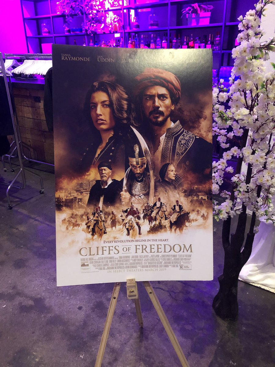 Brilliant event tonight for #CliffsOfFreedom @Dino_Kelly can’t wait to see it! #SeizeYourDestiny