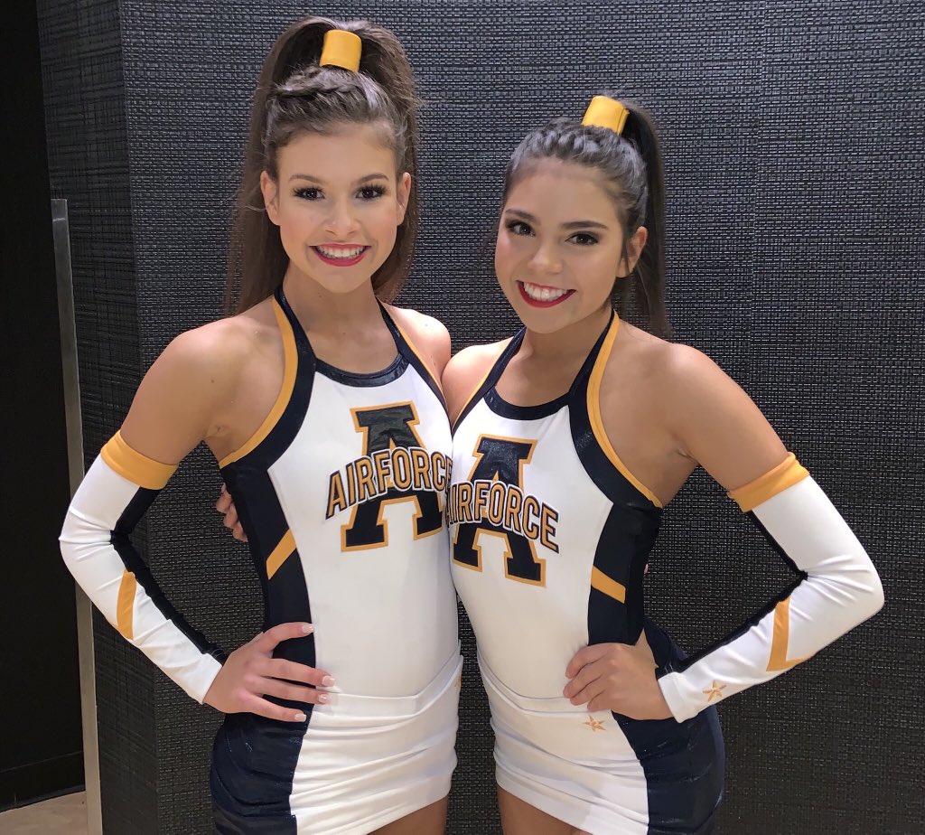 DPHSCheer's tweet photo. Good luck to all of our athletes competing at NCA All Star Nationals this weekend with their all-star teams! 🤘 #WoodlandsElite #UniversityCheer #AllStarRevolution #TheWorkIsWorthIt https://t.co/9LqKGXN963