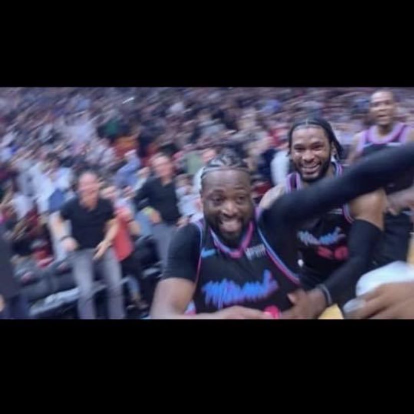 _97Mar's tweet image. City Girls: Real ass bitch, give a fuck bout a..

Girls: