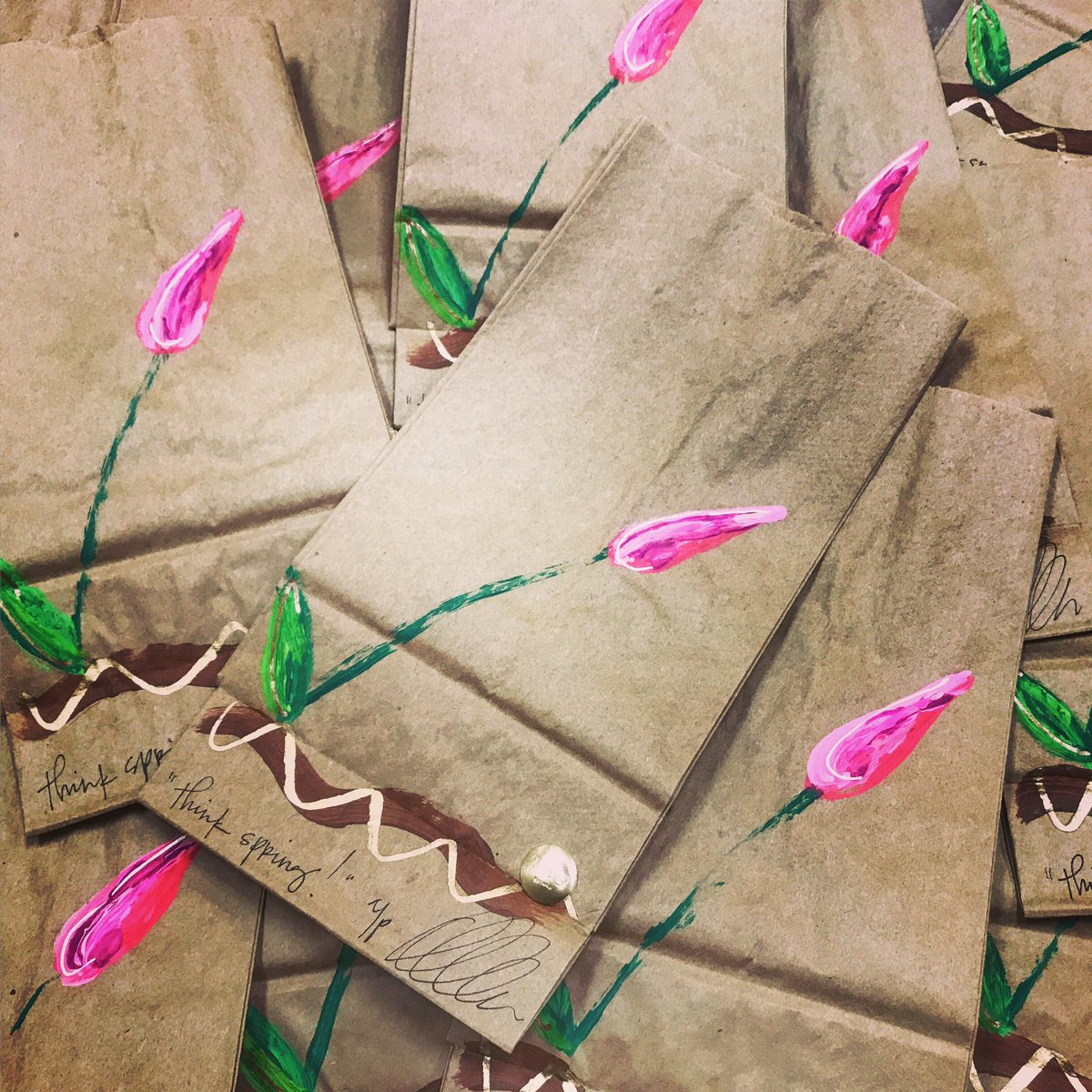 Badman_Design's tweet photo. Our NEW BD bags say “think spring!” 🌷What do you think? If we all think hard enough... maybe!?! #handpainted #thinkspring #flowers #oneofakind #BDbags #onewitheverypurchase #onlyatBD #badmandesign #downtown #grandforks #northdakota #30yearsofBD https://t.co/mZap50s1iA