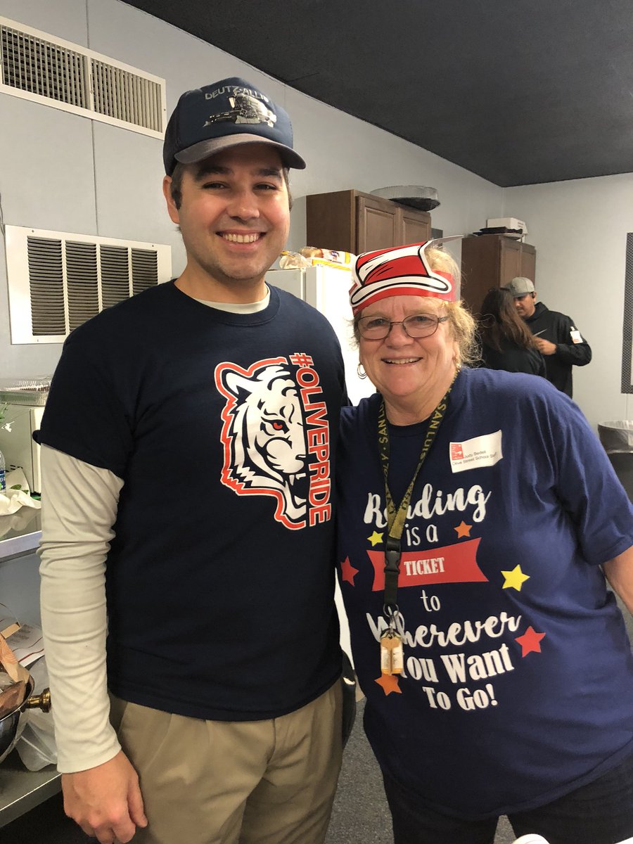 trentmatthiesen's tweet photo. This lady right here. @MrsBedell1 organized and ran our #ReadAcrossAmericaDay thank you for all you do for #olivepride Judy! https://t.co/xH9DnHpjZa