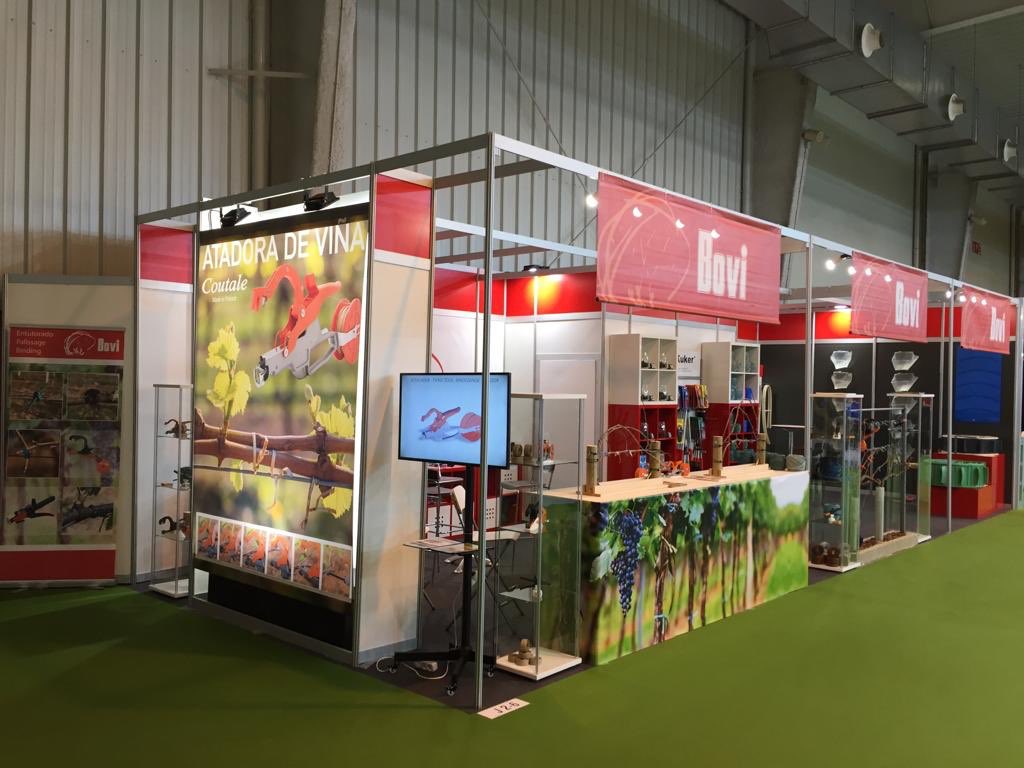 Cluster FEMAC tweet media