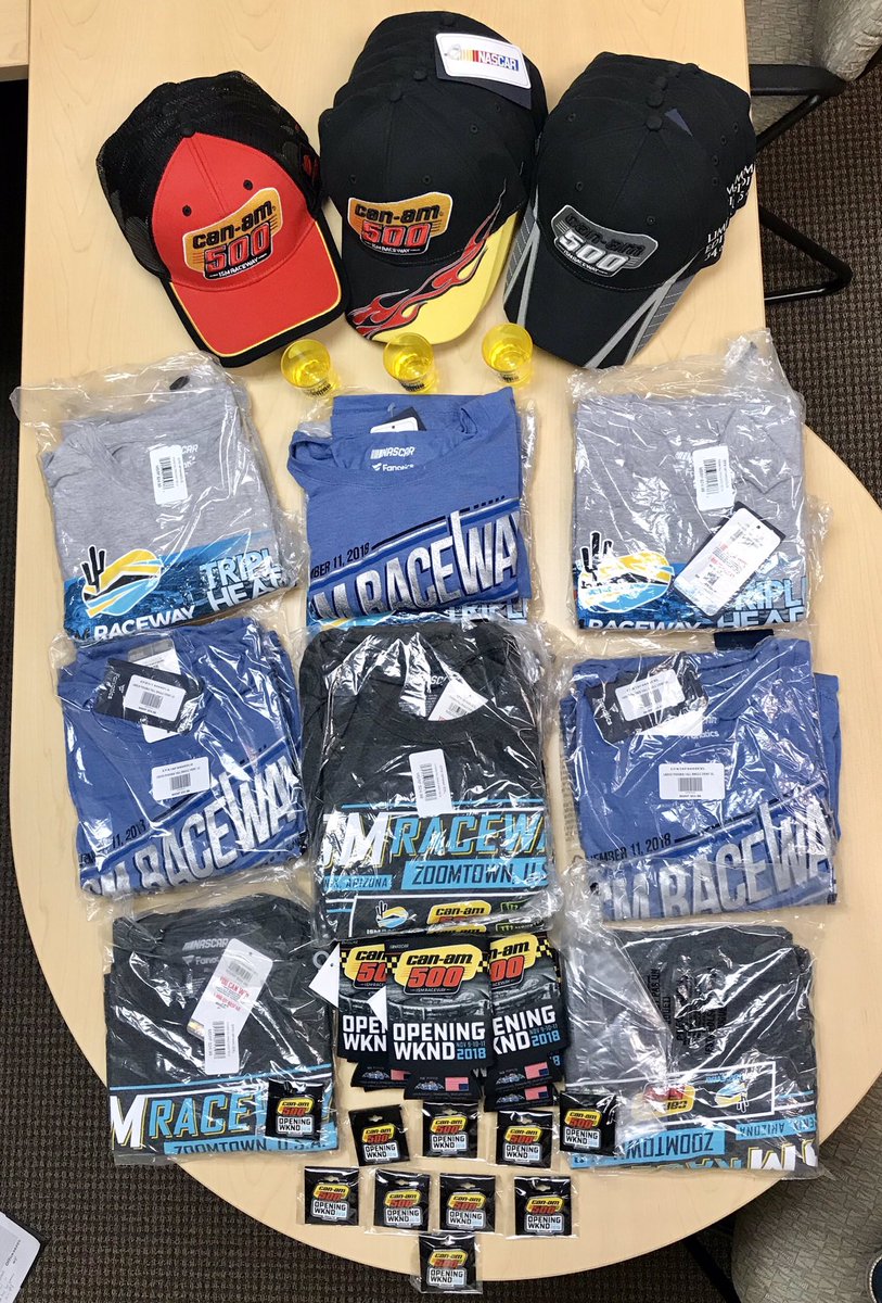 phoenixraceway's tweet photo. Being that we’re a week out from the #TicketGuardian500 NASCAR Weekend, it’s on-sale day + the weather is beautiful, let’s give some swag away! 👕🧢

RT + follow, and we’ll pick a winner this weekend! #FreebieFriday // #FanFriday https://t.co/gEdKEjqAbR