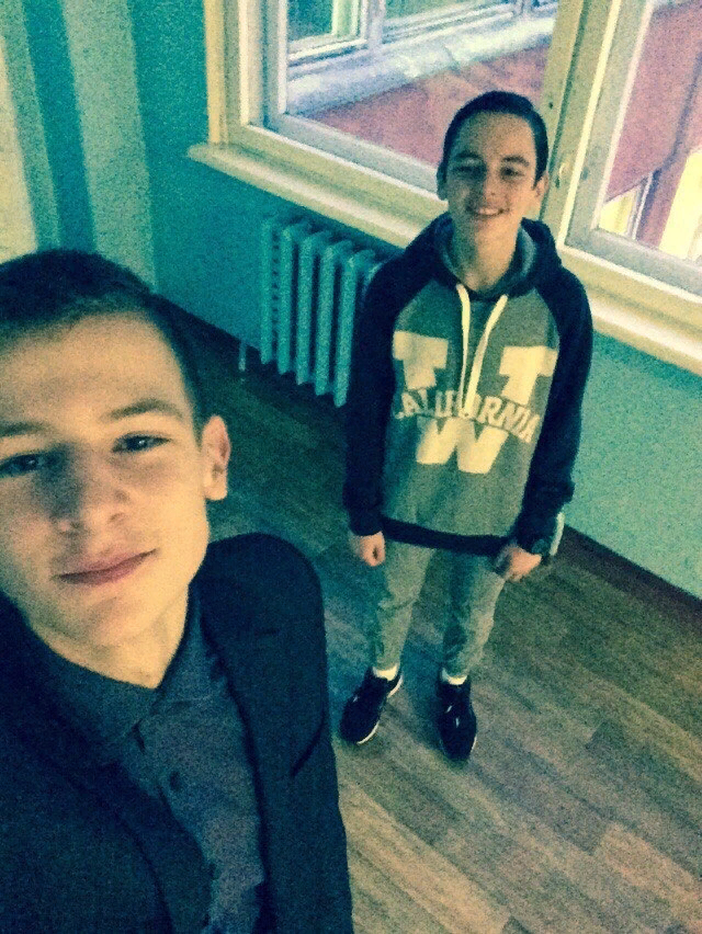 VadimRum's tweet photo. Зашли вчера навестить школу,посмотреть чего нового https://t.co/UXZWSAyZTb