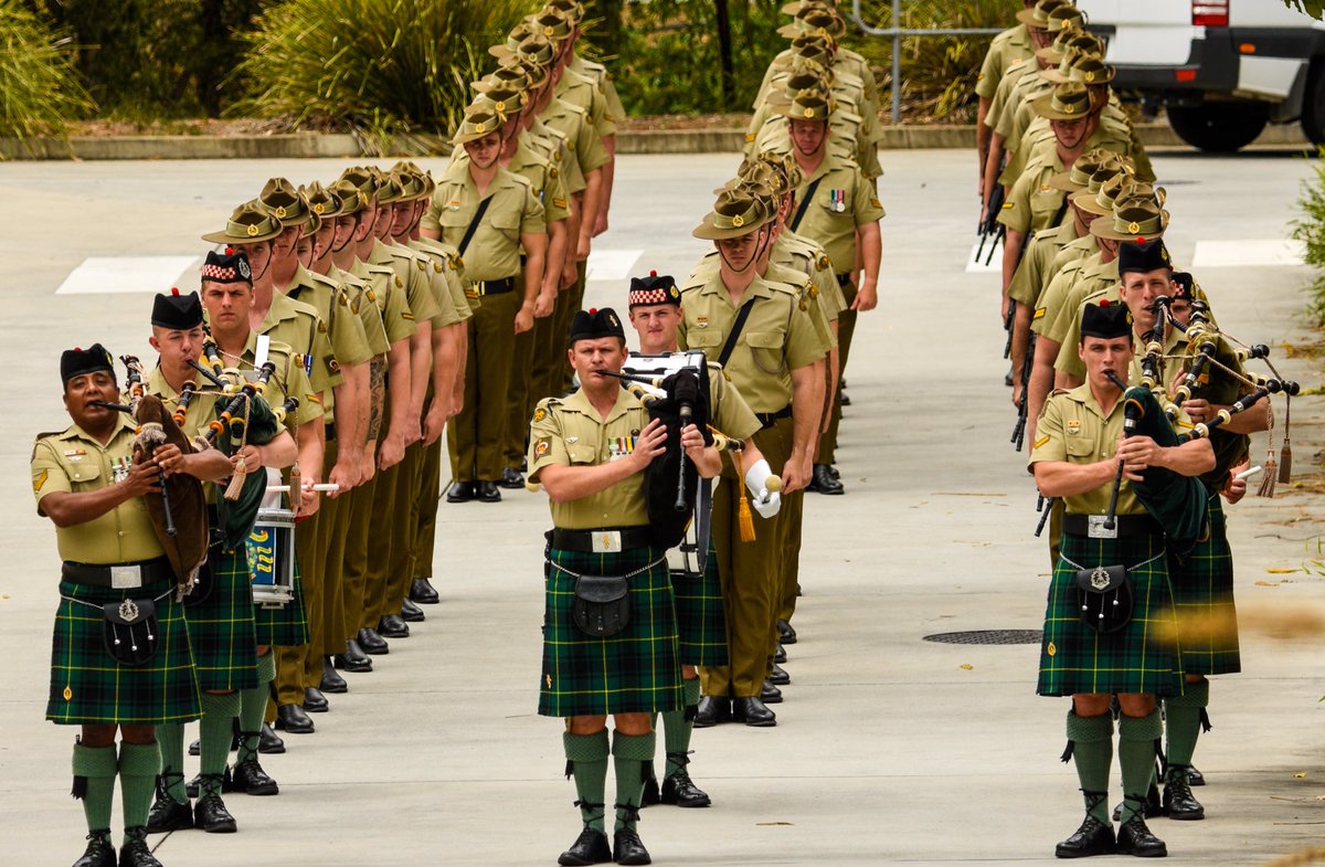 On 28 Feb #BrisbanesOwn paused to commemorate ‘Long Hai Day’ with the veterans of Operation Hammersley (10 Feb-9 Mar 1970), their families and friends.

The tankard ceremony at the RAR National Memorial Walk after the parade was particularly moving.

@RARAssn 
@FORCOMDMedia