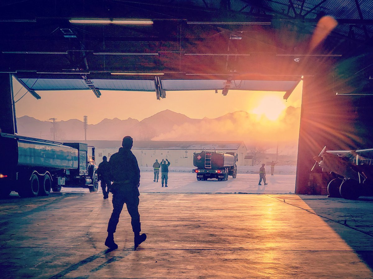Devilhawk17's tweet photo. JBER POL getting it done in preparation for @realDonaldTrump's visit and refueling stop yesterday at Joint Base Elmendorf Richardson... Who the hell!!!??? #POTUS45 #USAF #POL #MakingItHappen #USA #liquidfreedom #jetfuel #JBER #alaska #QARlife https://t.co/C5JyoXC5gK