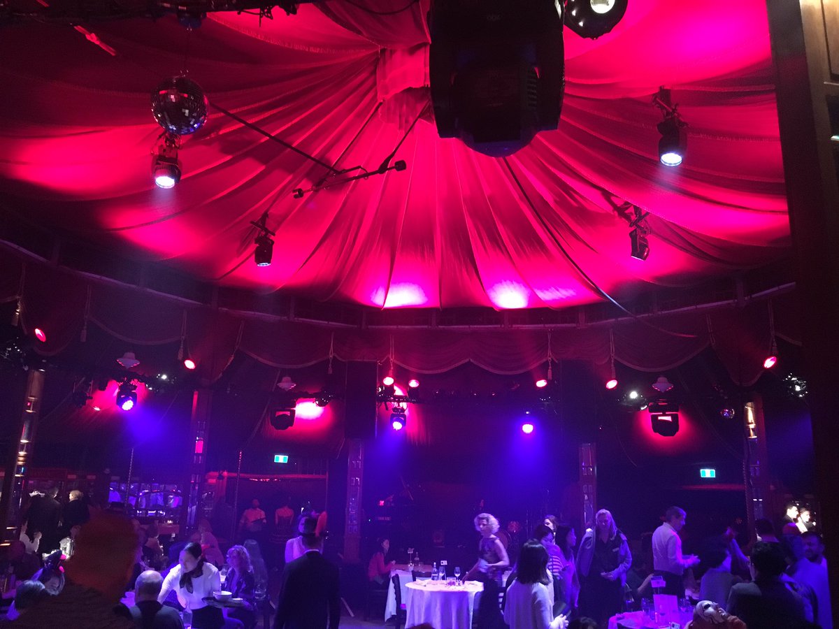 MaryOnehouse's tweet photo. #BacioRosso Cabaret, Cirque &amp; Dining all in one! Still on till March 10 Get your tix at https://t.co/J8Qjni6dxb https://t.co/4gDBUGqZ0Q