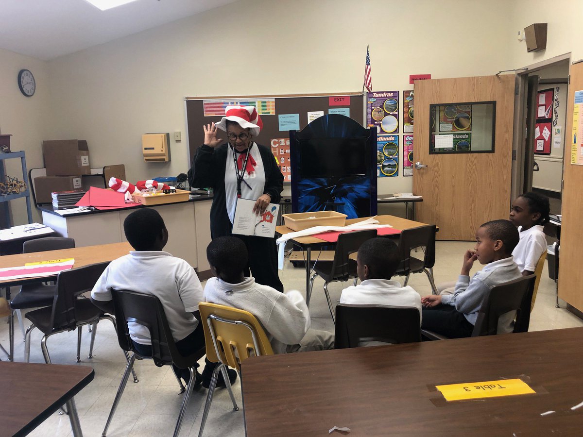 AlcPanthers's tweet photo. Our Elementary students and staff got to celebrate Dr. Seuss today by reading different books by the author and participating in crafts! #ReadAcrossAmerica #HappyBirthdayDrSeuss #aliefmission #PantherPride https://t.co/SryXVUfqUJ