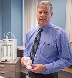 UCDavisMagazine's tweet photo. 3D printing becoming a surgical game changer, producing models that enhance surgeons’ capabilities. | Via @UCDavisHealth https://t.co/HmxaIEQzTn https://t.co/Cfhxc6nQI6