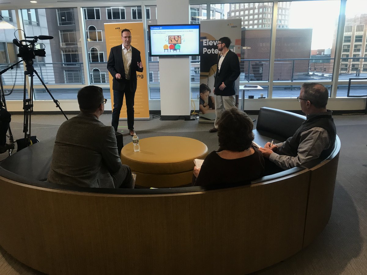 HMHCo's tweet photo. We are so inspired by our finalists and the overwhelming amount of dedication to creating solutions to support innovative approaches to #WorldLanguages in teaching and learning. #LearnLaunch2019 @LearnLaunch https://t.co/HhR6stIBBC