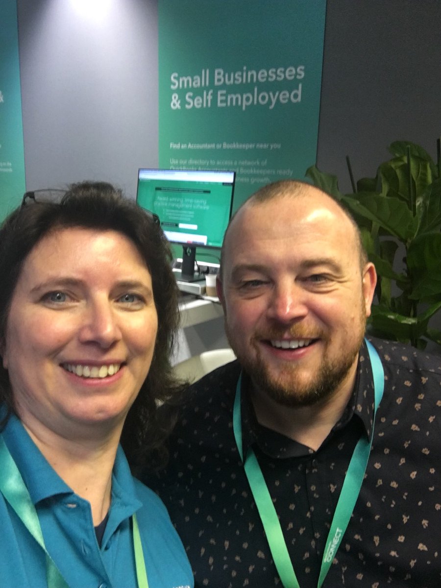 DellaHudsonFCA's tweet image. The boys all do selfies so much better than me. Aynsley has shared his “filter tips” for next time.
@theCLRTYproject @aynsleydamery @SteveBriginshaw @LightyearAlex @MattFlanBH @tradifyhq at #QBConnect