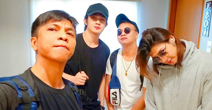 _kidyambao's tweet photo. Hello iloilo!
#teamdaniel is here...
See u #kidfam later @ University of San Agustin #iloilo (4pm)
#hashtagkid #kidyambao #theogiediaztalents <March 2, 2019> ccto: ranjo isip https://t.co/hgxpqh3VxI