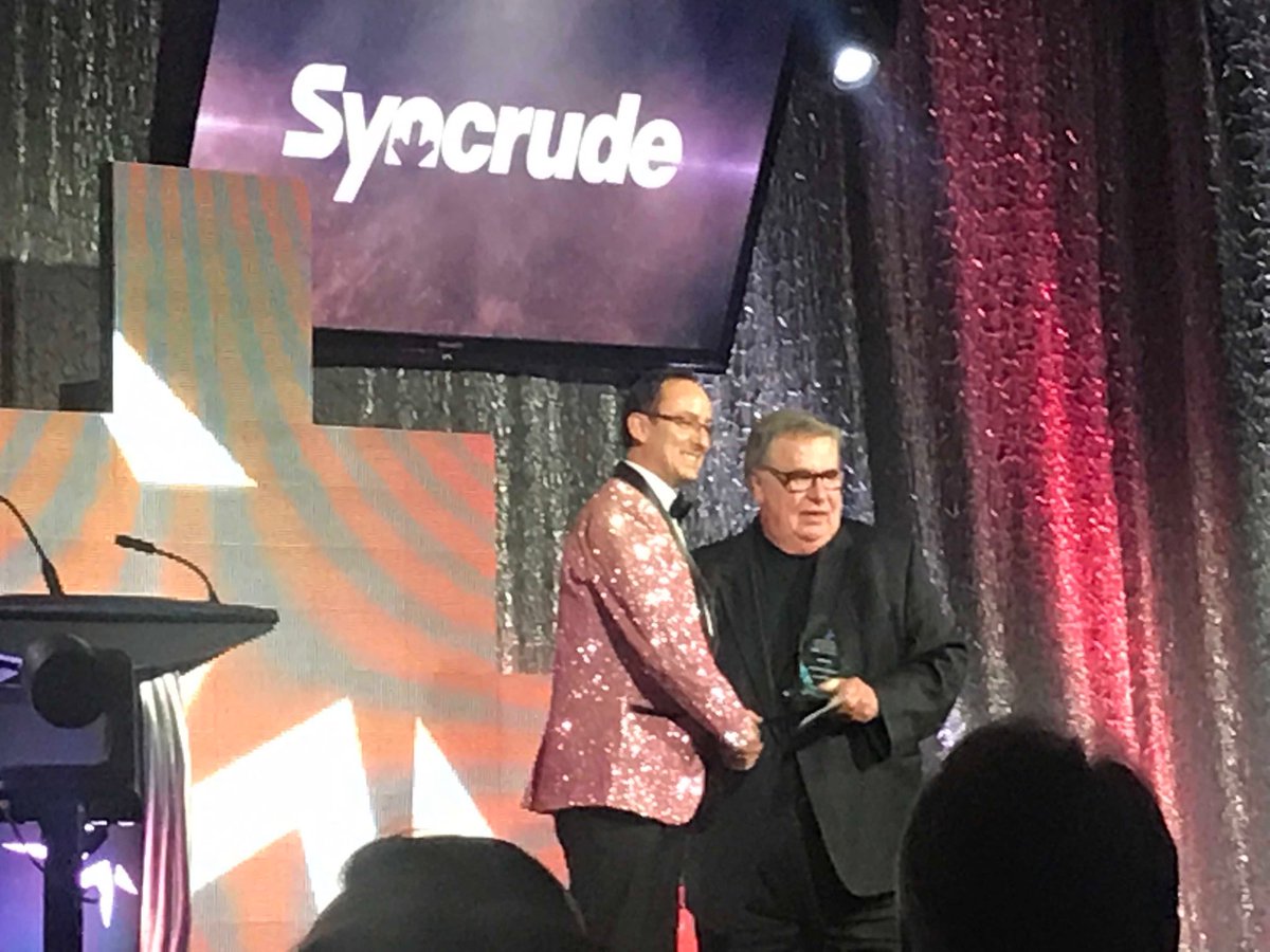 Congratulations to Rik Kaminsky and Solare Distributors for their win at the Alberta Chamber of Commerce Business Distinction Awards!