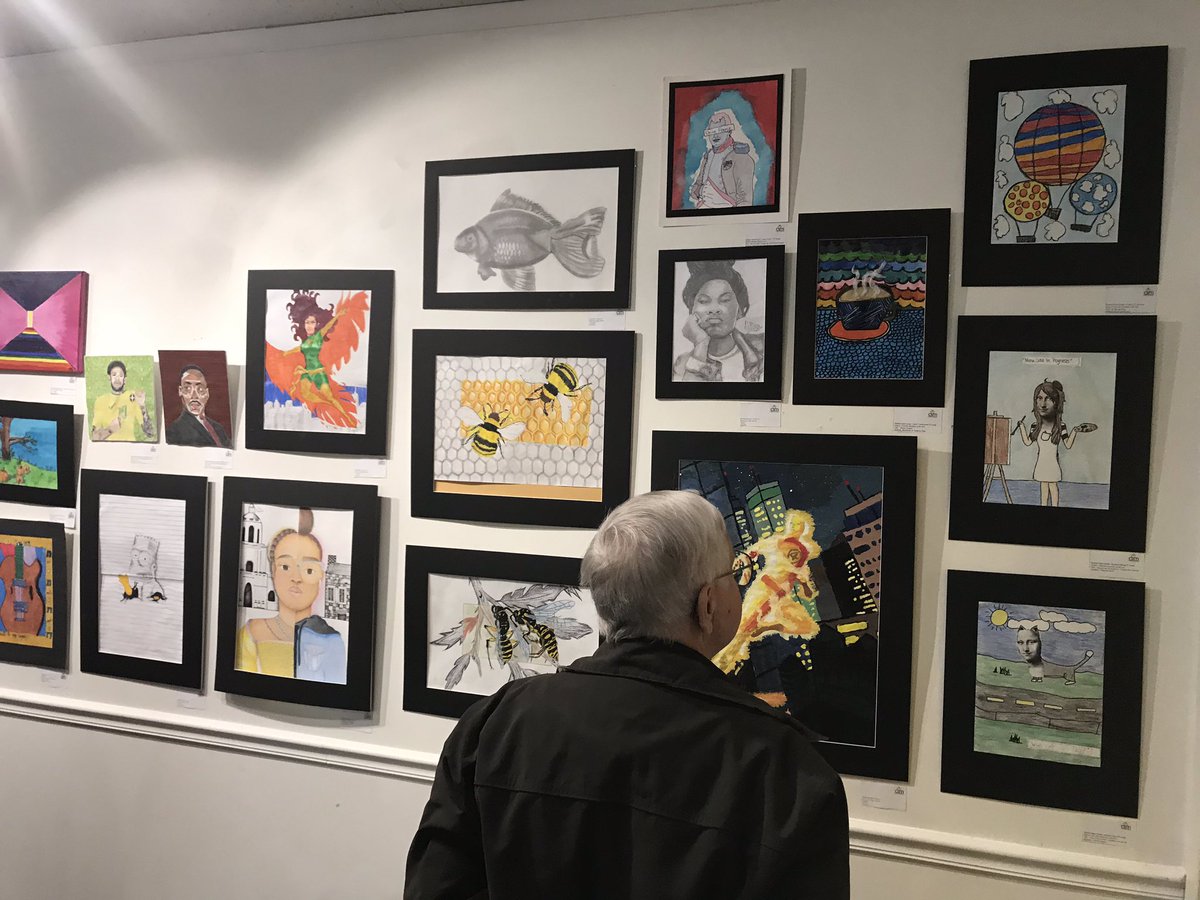 tanzy_kilcrease's tweet photo. I am quite impressed with the talents of our Bibb County students!  Please come out to the Opening of the Annual Bibb County Art Show here at the 567 Center on 456 First Street.  You will be amazed! #VictoryInProgress #BibbVIP https://t.co/w16ulOABhF