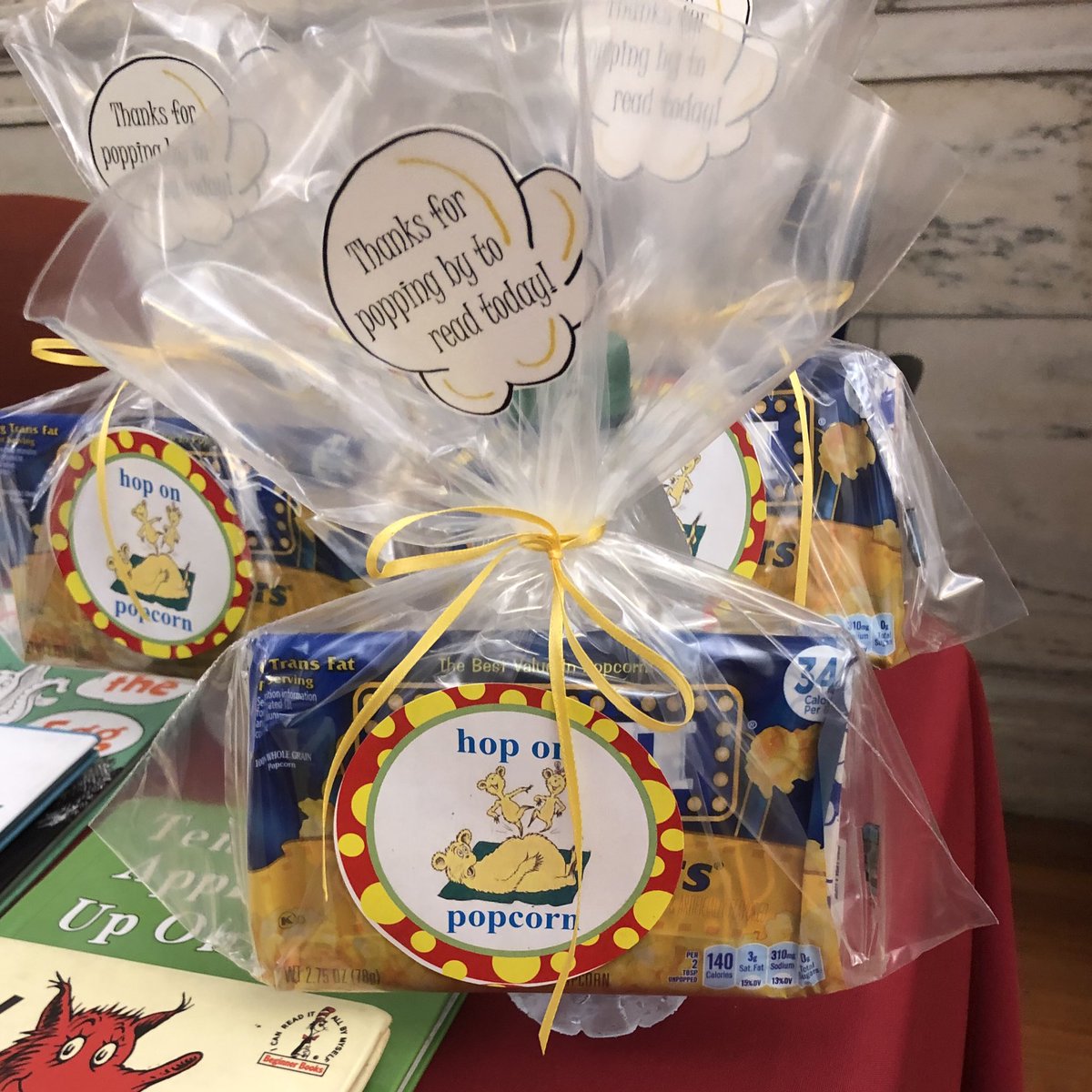 elizas61's tweet photo. Ready to welcome the guest readers at Phillips Academy!  #DateWithABookChallenge #ReadAcrossAmericaDay @BhamCitySchools https://t.co/1Aouflsdr0