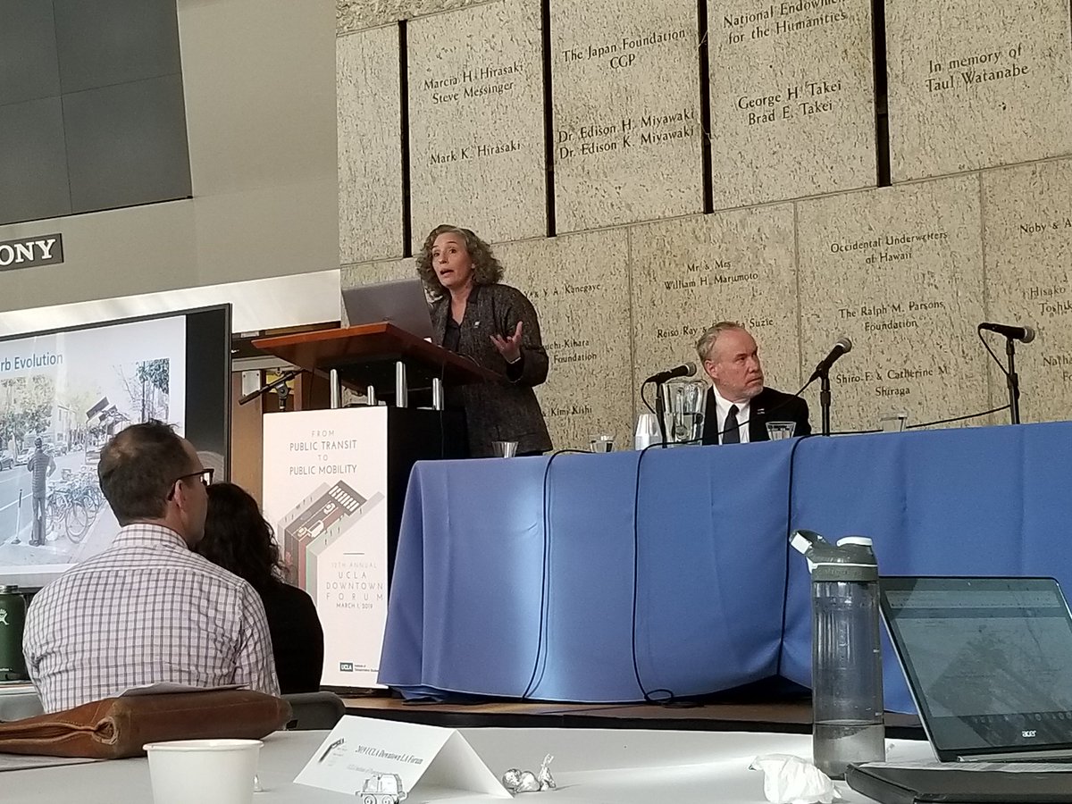 lizonthebus's tweet photo. .@sbjinsfo asks because we have public process for bikeshare station siting, should we have a public hearing when someone buys a car if they are planning to store it on a public street? That would be fun! @ucla_its #PT2PM https://t.co/PMItvl5izX