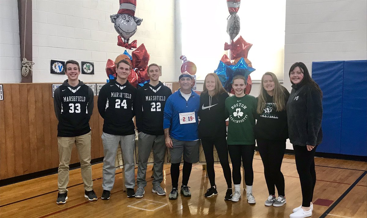 March Madness Reading Marathon started with these awesome former DWS students reading to Mrs. Redman’s kindergarten class. So happy to see them back on the DWS campus. #goodsports #readingrocks @GORAMSathletics @DWSPPAL @TreyOConnor22   @mikeywalsh_2