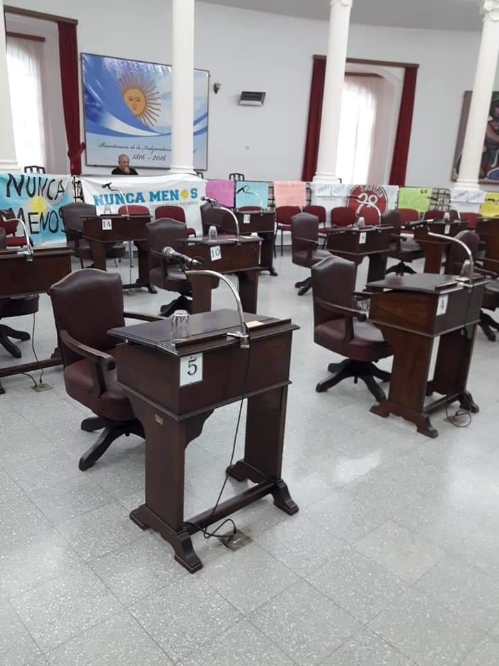 L_DiCroce's tweet photo. Todo listo para inauguración de Sesiones Ordinarias 2019. #BenitoJuarez #Cambiemos #Argentina https://t.co/z9sVyd0Q9e
