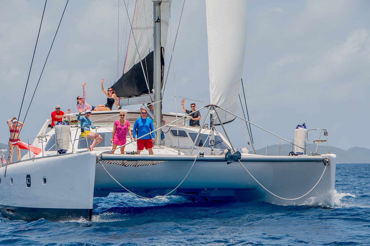 VOYAGEcharters's tweet photo. That feeling you get when your favorite people and you are about to embark on a great adventure! ๐น๐ท๐น #friendsandfamilyadventure #specialvaxation #VOYAGEexperience #boatingvacation #bvicharter #travel #bvi #islandhoppingvacation #specialholidays #bucketlist @VOYAGEyachts https://t.co/zJvI3ahvRJ