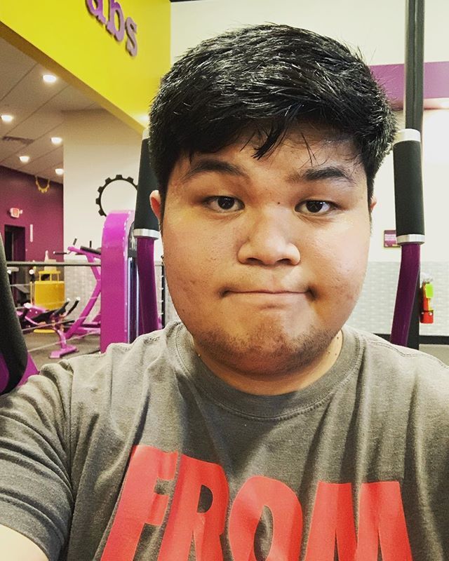 ImAffable's tweet photo. Finishing my week great. High energy at the gym today! How are y'all today? 🤗 .
.
.
.
#gay #gpoy #instagay #gaycub #gaymer #gaybear #gayengineer #gym #friday #workout #afterwork #cardioworkout https://t.co/6PCrUe8NMV https://t.co/8EkcOHttrn