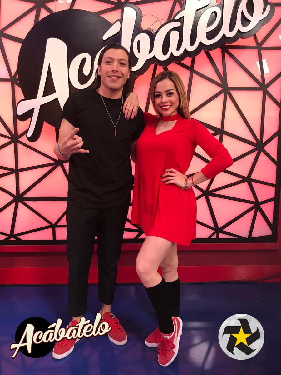 multimediostv's tweet photo. ¿Cuántos ❤ y 🔃 para la pareja guía en este #ViernesDeBaile? 🕺💃 @gabyramiirezz @_snuppy08 #AcábateloEnEl6 

En directo ➡ https://t.co/cFXwtMDTfC https://t.co/C86t0HqrSR