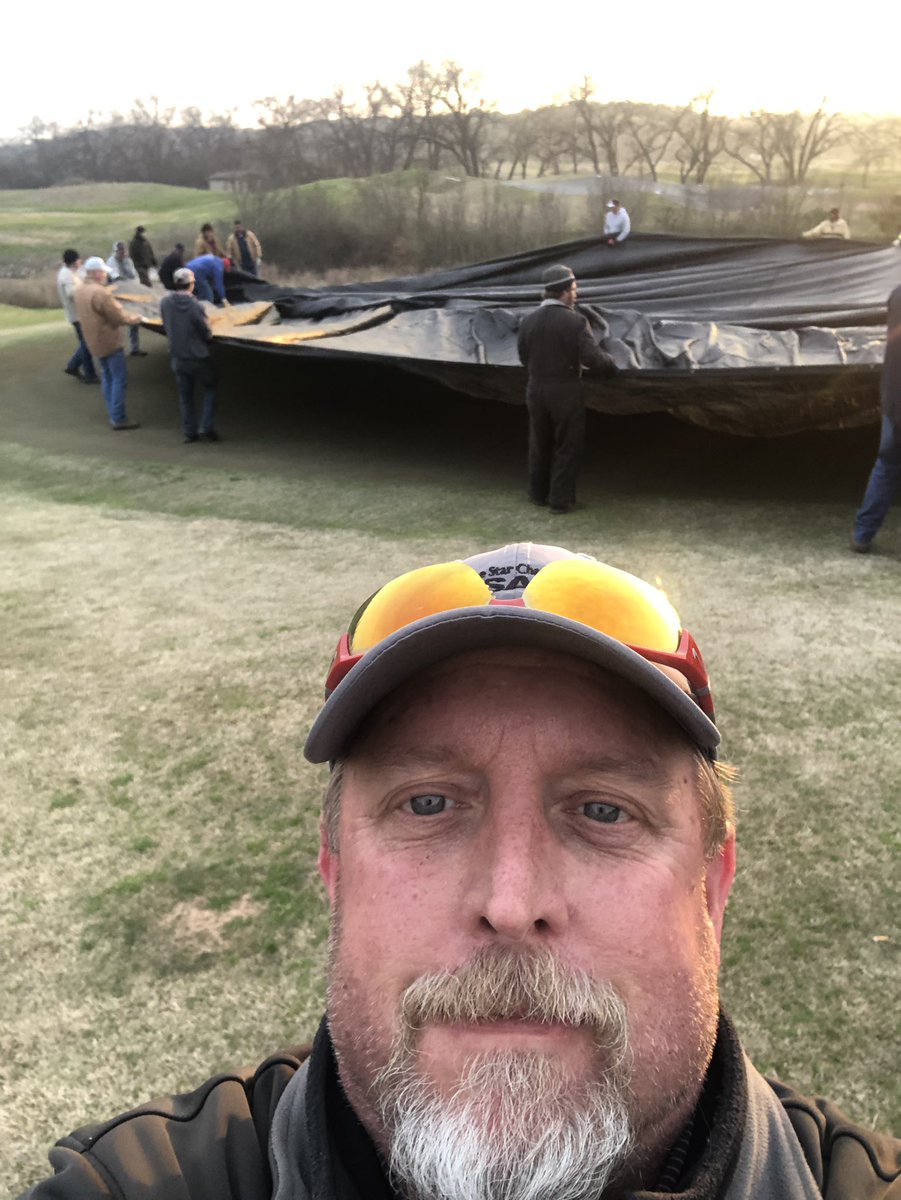 March 1st in North Texas is....still winter. 39 greens, 42 covers. Thank you crew and volunteers!  Y’all are awesome!  Come on Old Man Winter