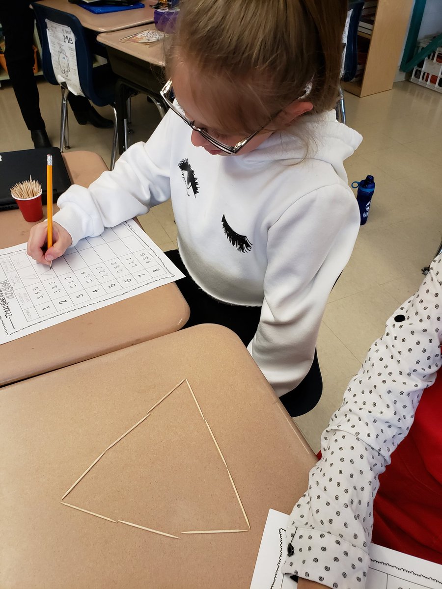 Triangles part 2 #creativity #mathwithtoothpicks <a href="/Kent_Primary/">Kent Primary School</a> @Carmelschools