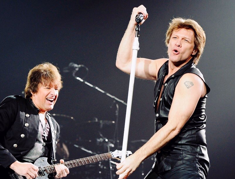 Happy 57th birthday Jon Bon Jovi!
I love Bon Jovi till the end.
You\re my yearning and God.
Make me happy forever!! 