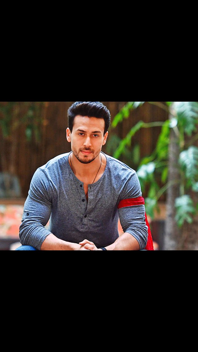 Happy birthday tiger Shroff sir ji Love you   