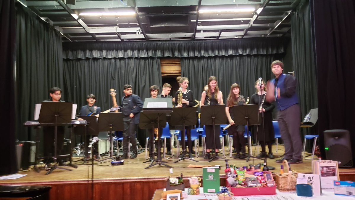 LBC Rotary tweet media