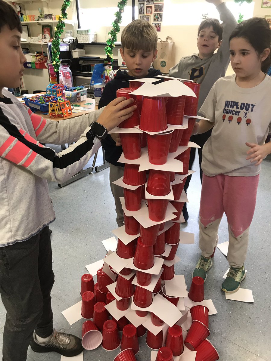 phefter_3H's tweet photo. When completing the #HatStack challenge, some students were able to make the Cat’s Hat taller than themselves! Through careful planning and building, these students created excellent structures.💡 https://t.co/wIfvohnLVG