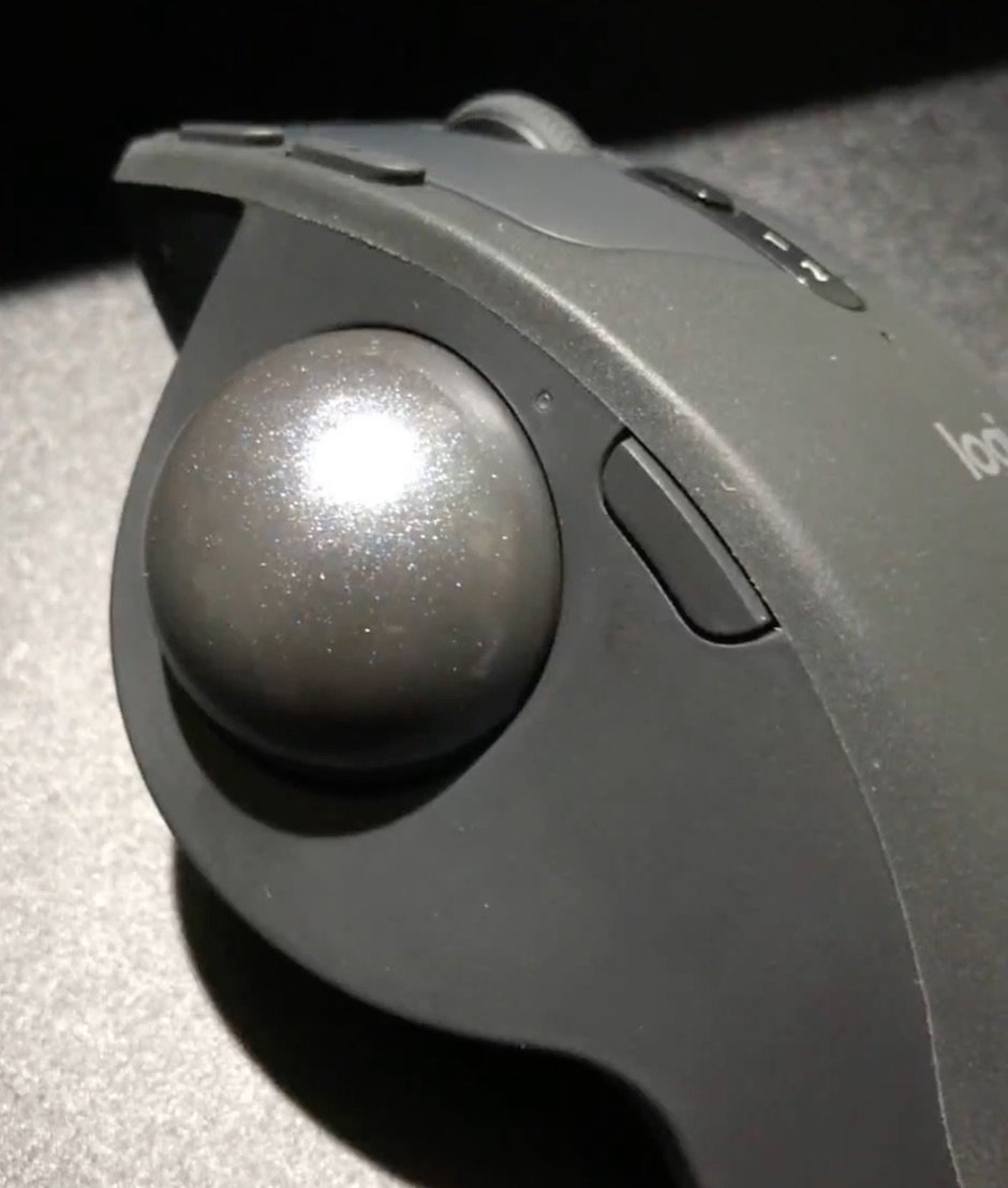 Soyosoyo_lion's tweet image. えーっと、傾斜がつけられるっていうのがウリみたいだったんだけど、私は傾斜ないほうが良いみたいだー。

傾斜をつけると、キーボードを打つ時に腕に違和感が残る。たぶん、一昔前にMSが出していた傾斜のあるキーボードならフィットするかも♪

#MX_ERGO
Amazon: amzn.to/2ILHX0e