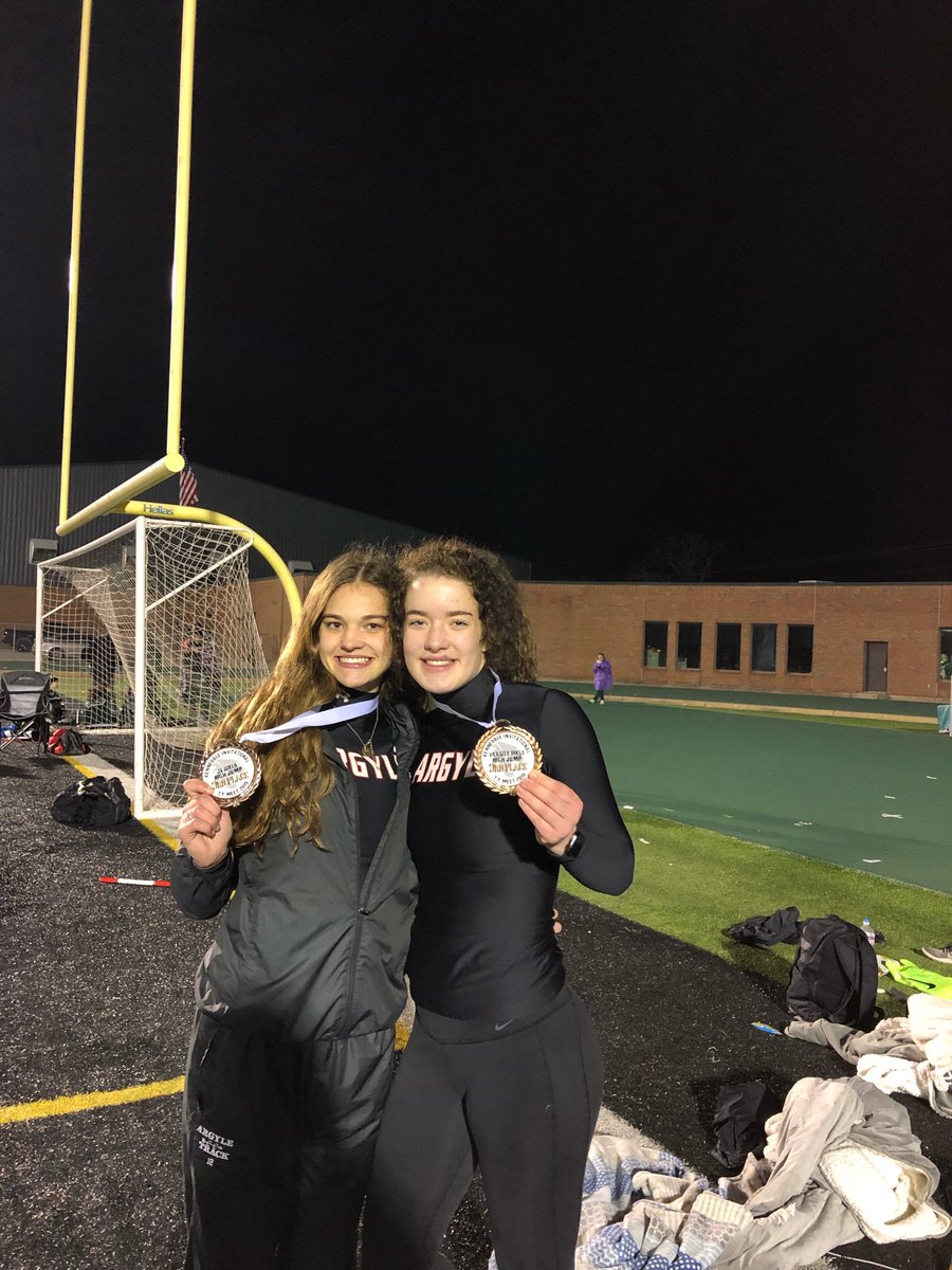 Coach_Martin85's tweet photo. Getting some hardware in girls HJ #ArgyleHS https://t.co/Gy8t8xLRbL