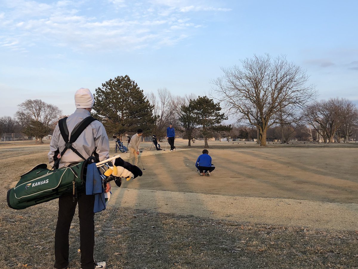 RuralGolf's tweet photo. Day 1 qualifying in the books! ⛳️🏌🏻♂️#icecups https://t.co/HSOUjiQblC