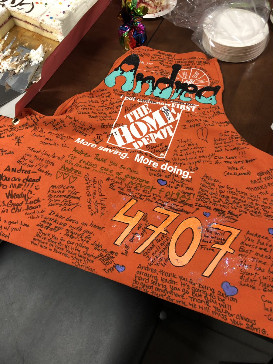 LisaSteck996's tweet photo. We will miss you #bestmanagerever! https://t.co/XvCxFWRnLT