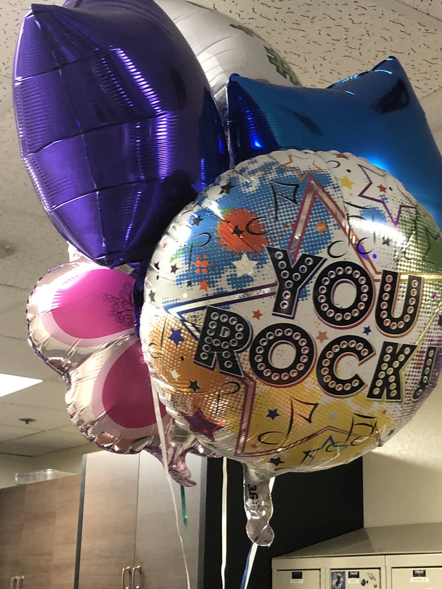 LisaSteck996's tweet photo. We will miss you #bestmanagerever! https://t.co/XvCxFWRnLT