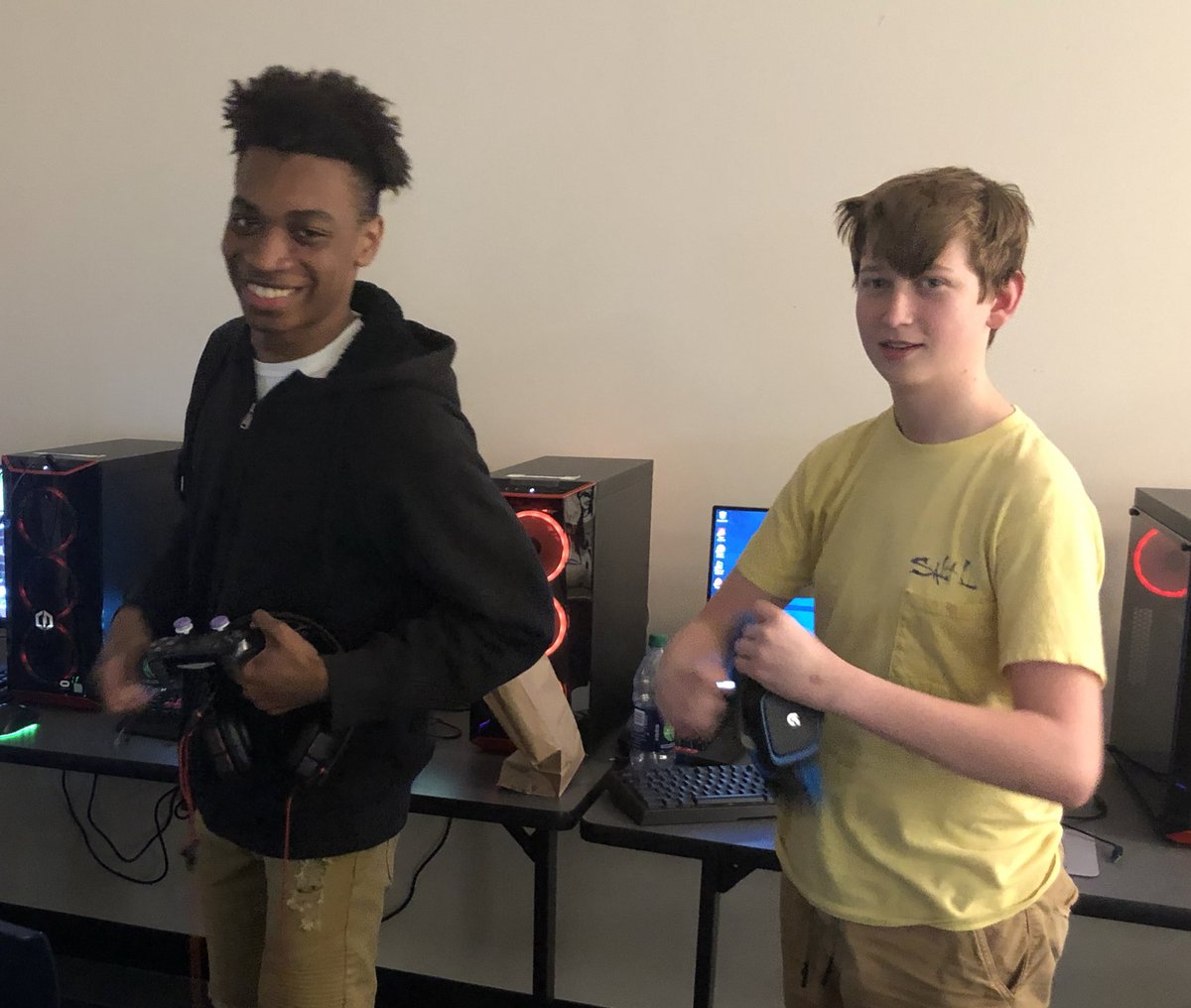 While we aren’t playing <a href="/FortniteGame/">FortniteGame</a> as an #esport, we still have a great time doing our version of #FortniteFriday <a href="/FloydCCA/">Floyd County CCA</a>! Congrats to the Cornejo Clan for taking this round! Good time had by all!