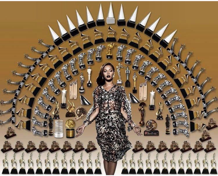 They call her the Queen for a reason! Sis is accolades out! #WomanHistoryMonth #QueenBey