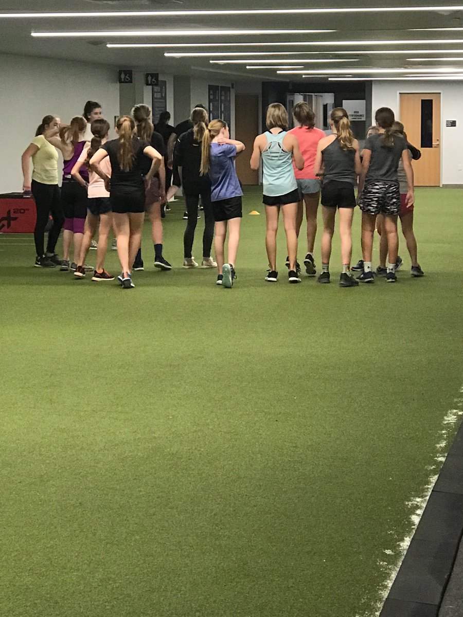 ⁦<a href="/k_icewolves/">GKGHA</a>⁩ Peewee AA Ice Wolves at the Queens high performance centre this evening for an off ice workout. Tomorrow they will tour St Lawrence Univ. prior to an exhibition game vs Canton Blades