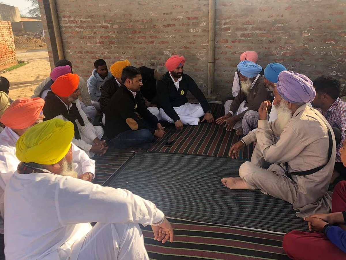 deepakbansal127's tweet photo. People from Budhlada &amp; Sardulgarh gave very good response to Punjab Ekta Party President @SukhpalKhaira on his visit to Mansa district. https://t.co/v8E6rE1UH2
