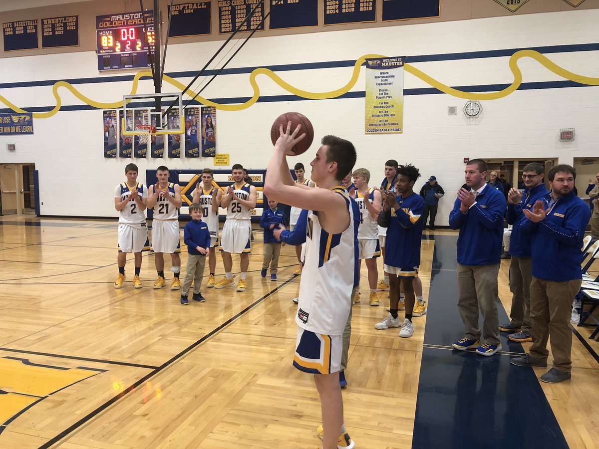 mhsgoldeneagles's tweet photo. After tonight’s win, Joe Bauer was presented with the game ball after scoring the 1000th point of his high school career. Congratulations Joe! #MHSpride #wisbb https://t.co/7rQjKQloXs