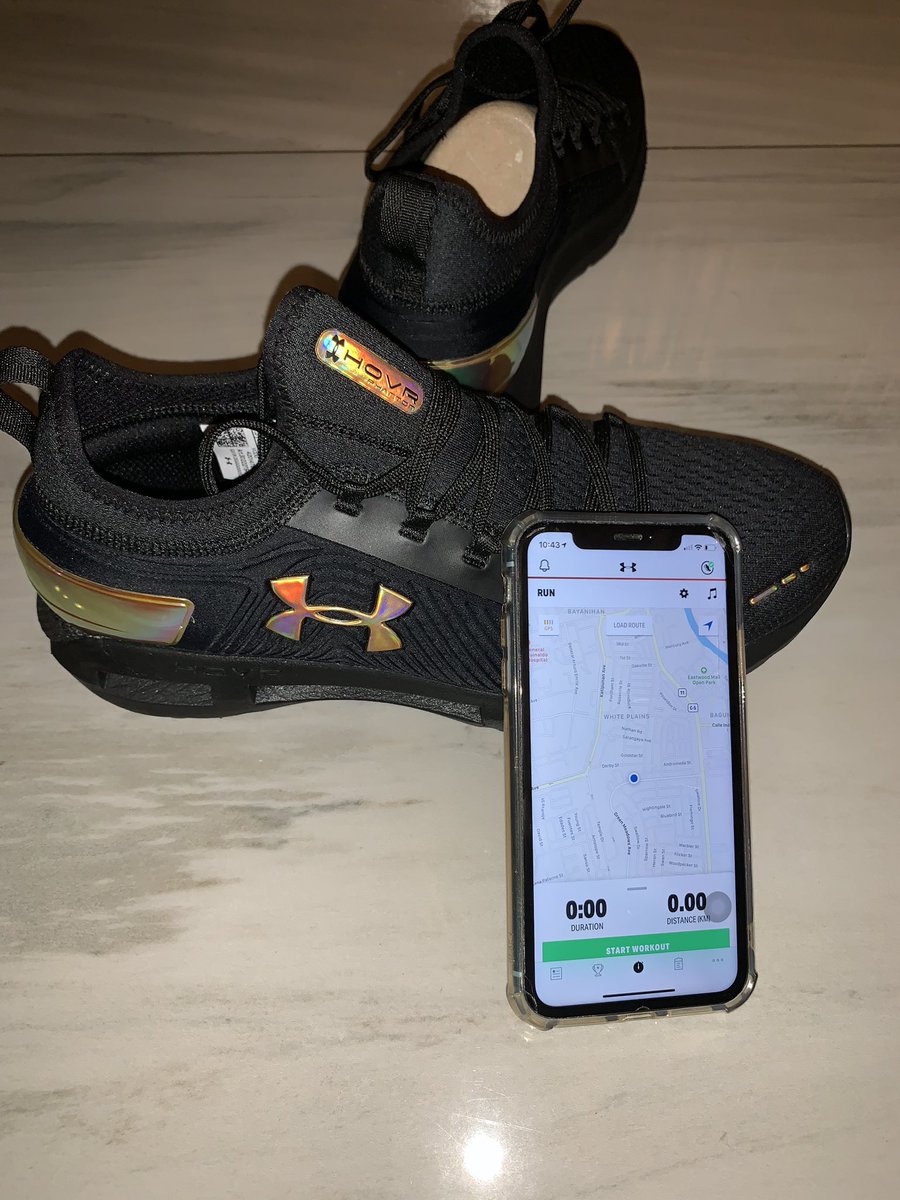 nics_evang's tweet image. Loving this UA HOVR PHANTOM which you can connect to your phone!
#underarmourph