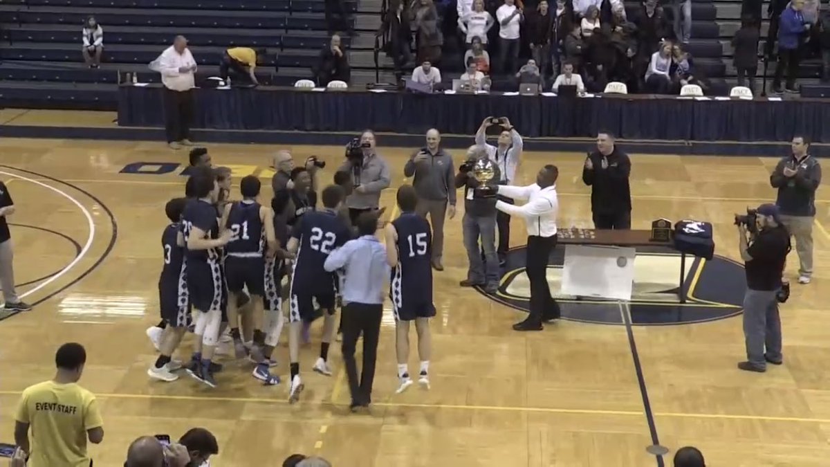 mlhaggerty's tweet image. #DFHSIB20 congratulations to the boys winning the sectionals in over time!!! so proud of these guys @ScottPatrillo