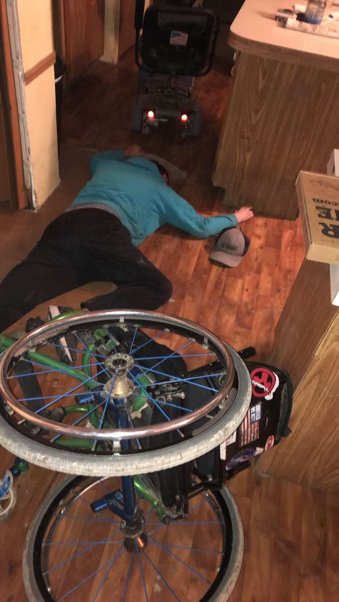 Kguffey84's tweet photo. Ask me how my day's going.... https://t.co/b3KTGqmcqW
